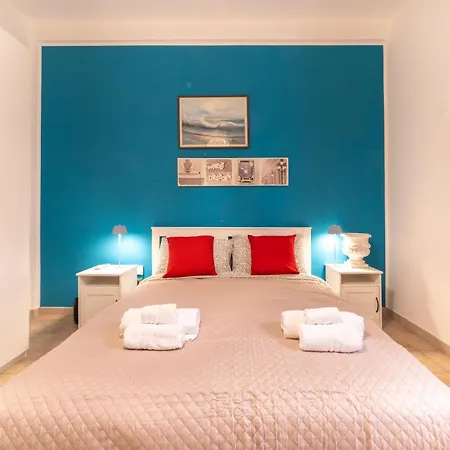 Crispi Street N9 * Conversano